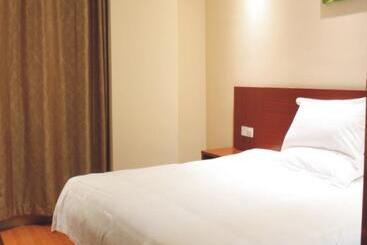 هتل Greentree Inn Shanghai Songjiang District Sijing Town Sijing Metro Station Express