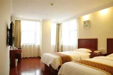 هتل Greentree Inn Shanxi Changzhi Airport Weiyuanmennorthroad Express