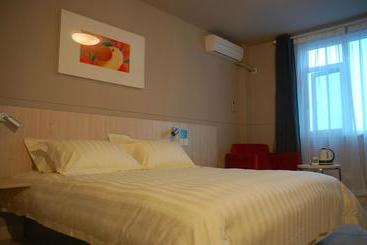 هتل Jinjiang Inn Yichun Water Park Branch