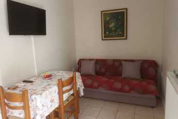 Michael Apartments   Private Parking