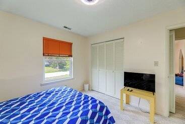 コテージ Morehead City Home ~ Walk To Beach Park!