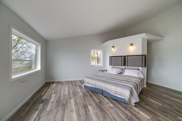 קוטג'' Deck W/ Lake Barkley Views: Spacious Family Home!
