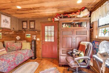 별장 Rustic Cabin W/ Porches: 8 Mi To Tallulah Gorge!