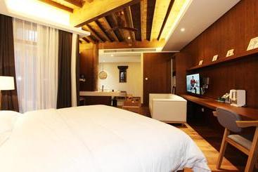 Lijiang Trustay Heartisan Boutique Hotel & Resort