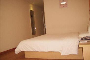 Отель 7days Inn Xichang Hangtian Avenue Jixiang Road