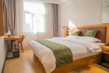 فندق Greentree Inn Express Guannan County Xinwan Bei Road
