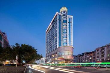 בית מלון כפרי Ramada By Wyndham Liuzhou Luzhai