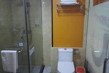 Pai Hotel Zhangjiakou North Mingde Road
