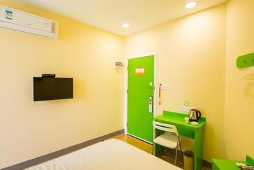 هتل Hi Inn Shenzhen Luo Hu Port Guo Mao