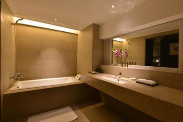 هتل Jasmine Exquisite Inn