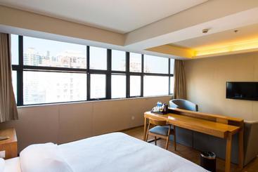 Ji Hotel Panjin Railway Station