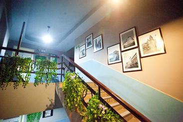 هاستل Qingdao Lejiaxuan Nostalgia Theme Inn