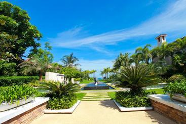 هتل Haitang Bay Fu Wan Minorca Resort