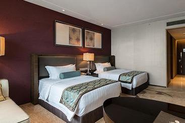 هتل Liang Jiang Genting Grand