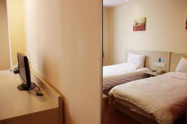هتل Hanting Express Ningde Nanhuan Road Business Street