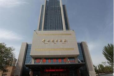 فندق Vienna  Yinchuan Railway Station Branch