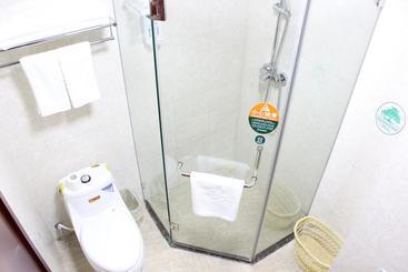 هتل Greentree Inn Xiaoshan Phoenix Mountain Dongsheng Road Express