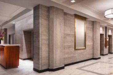Global Luxury Suites At Bay Village