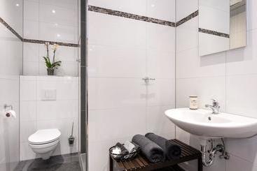 تختخواب و صبحانه Rio S Guesthouse Amsterdam