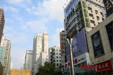 هتل Greentree Inn Zhangye Road