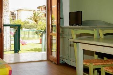 Family Apartments Le Villette  Futura Cav