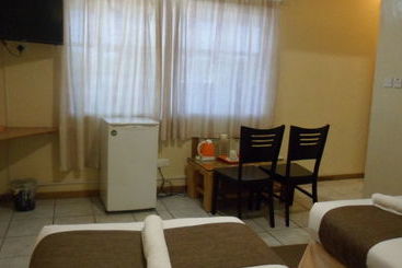 هتل Centre Lodge
