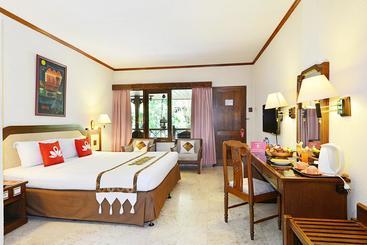 هتل Zen Rooms Jogja Cendrawasih