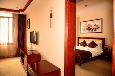 Starway Hotel Yangjiaping Wanxiang City
