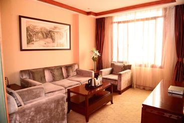 Starway Hotel Yangjiaping Wanxiang City