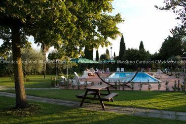 Agriturismo Valle Del Subasio