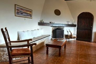 Anna Malai Traditional Cretan Villa