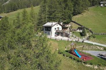 Chalet Charm