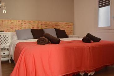 هاستل Rooms Tarragona