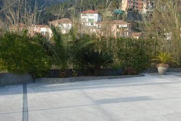 تختخواب و صبحانه Bed&Breakfast Villa Luisa