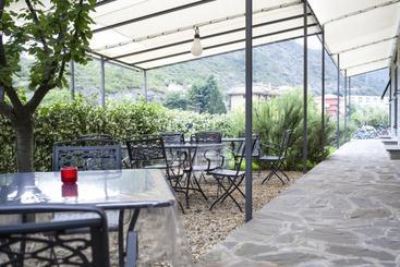 تختخواب و صبحانه Bed&Breakfast Villa Luisa