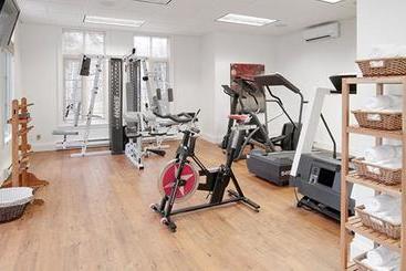 استراحتگاه Hilton Grand Vacations Club Tremblant Canada