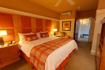 استراحتگاه Hilton Grand Vacations Club Tremblant Canada