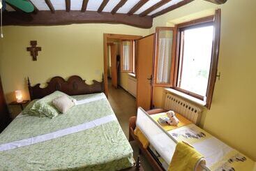 茅舍 Casale On The Hills Between Lucca And The Sea, With Garden And Swimming Pool