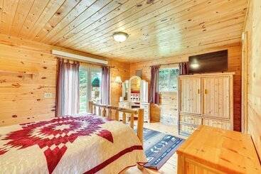 کلبه Wraparound Deck & Grill: Deadwood Cabin