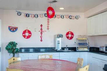 هتل Global Inn Edison