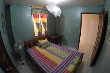 هاستل Hostal Bastimentos