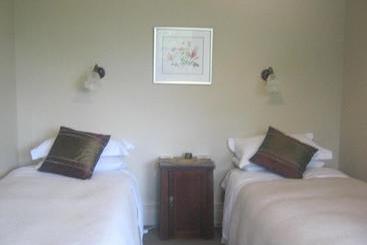 تختخواب و صبحانه Anglesea Inn