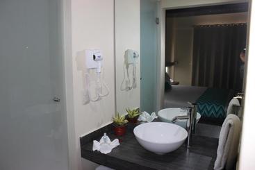 هتل Orizaba Inn