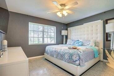 קוטג'' Waterfront Vero Beach Home W/ Pool & Boat Dock!