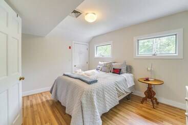 بيت ريفى Quiet Freeport Home On Casco Bay W/ Fire Pit