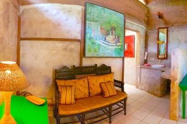هتل Tortugal Boutique River Lodge