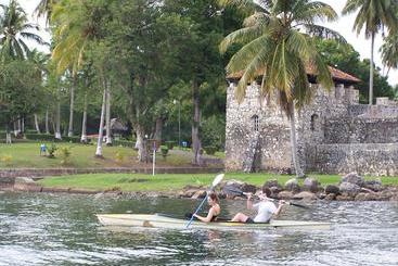 هتل Tortugal Boutique River Lodge
