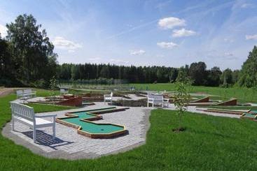 Kyyhkylä Hotel And Manor