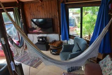 La Brújula Hostel