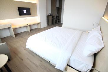 Summit Signature Hotel Batu Pahat